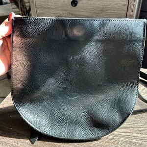 Madewell Transport Saddlebag (Black)